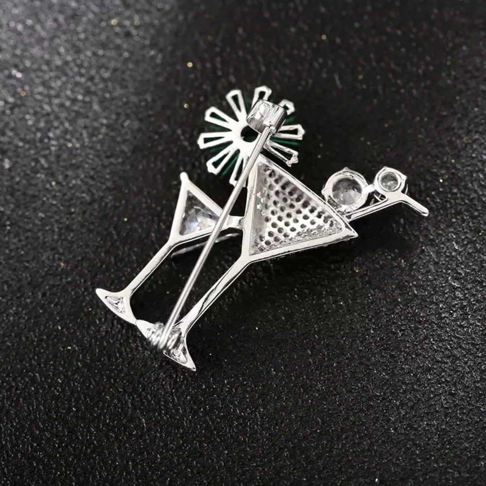 Green Martini Brooch - Picture 4 of 9